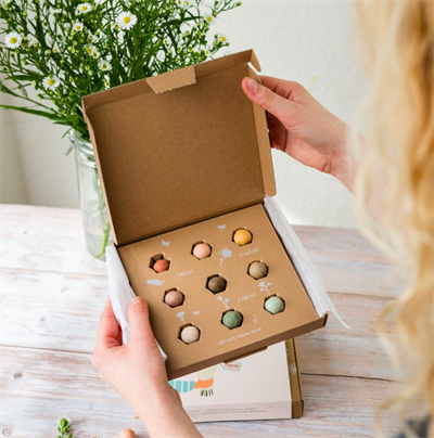 Blomsterfrø, Mellem gaveboks, Mors dag, Tekst, Blossombs